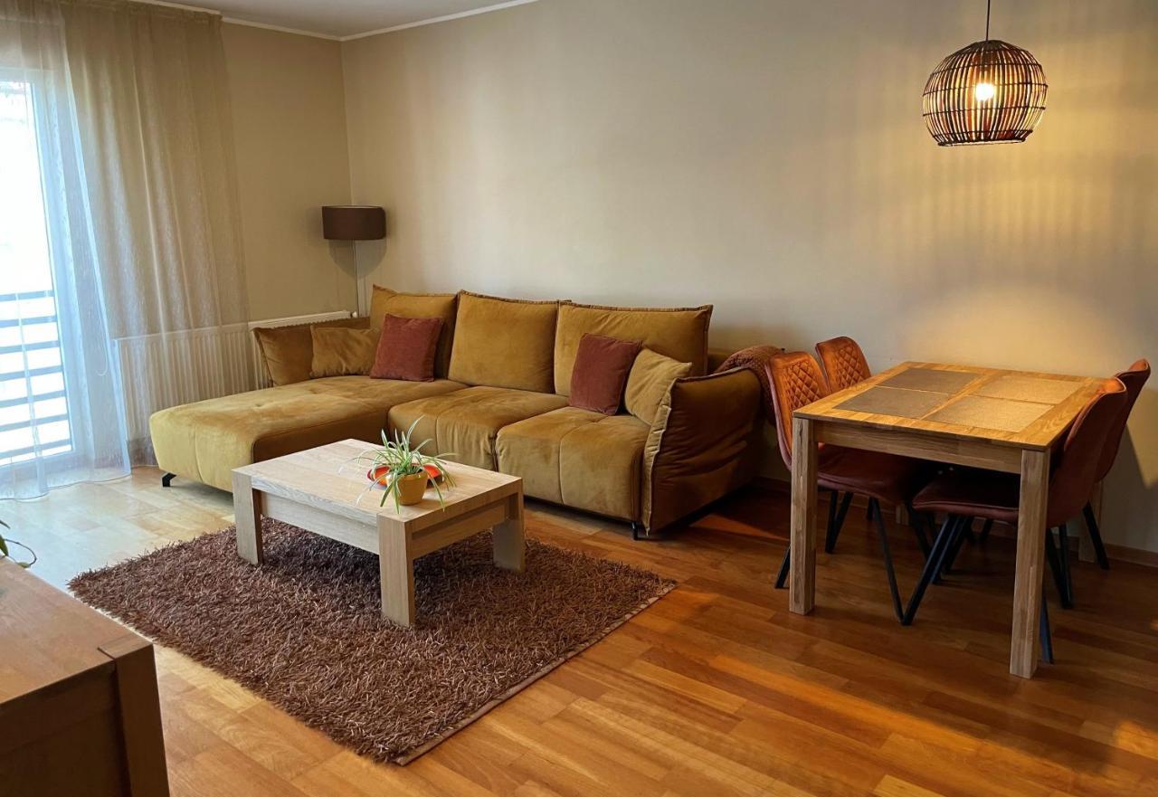 Kuressaare Holiday Apartments Ngoại thất bức ảnh